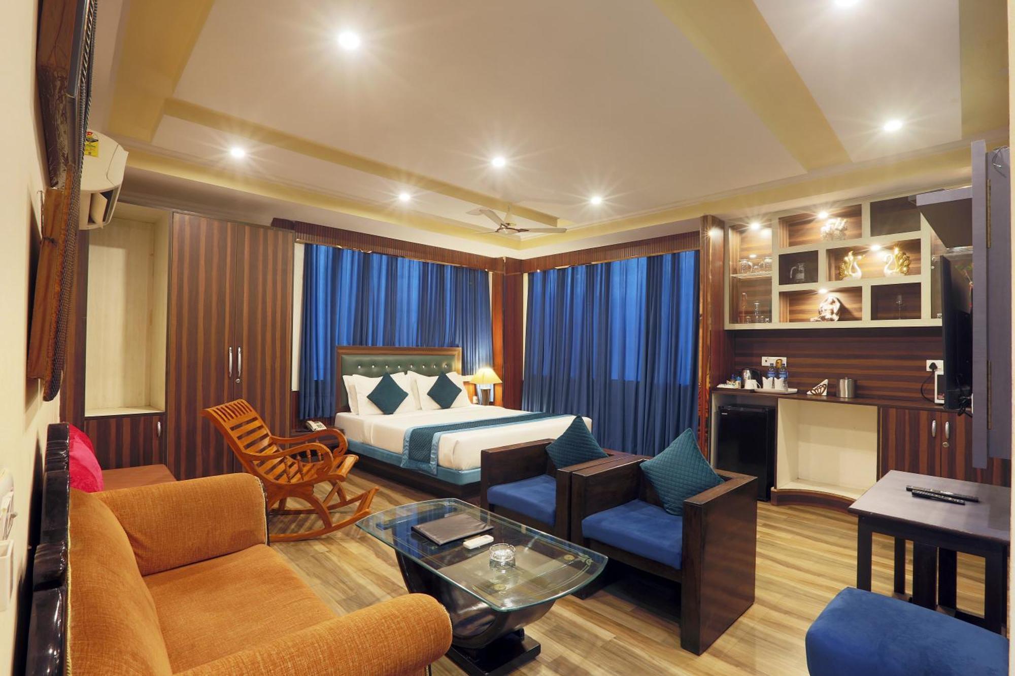 Hotel Castle Blue Neu-Delhi Exterior foto